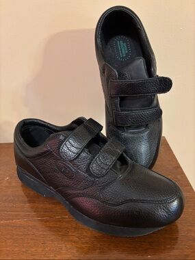 Propet Black Leather Velcro Comfort Sneakers